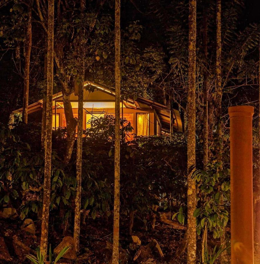 Wooden Cottages Glen Wayanad Meppādi Buitenkant foto